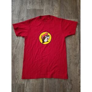 BUCEES T Shirt Mens M Red Crewneck Logo Funny Casual